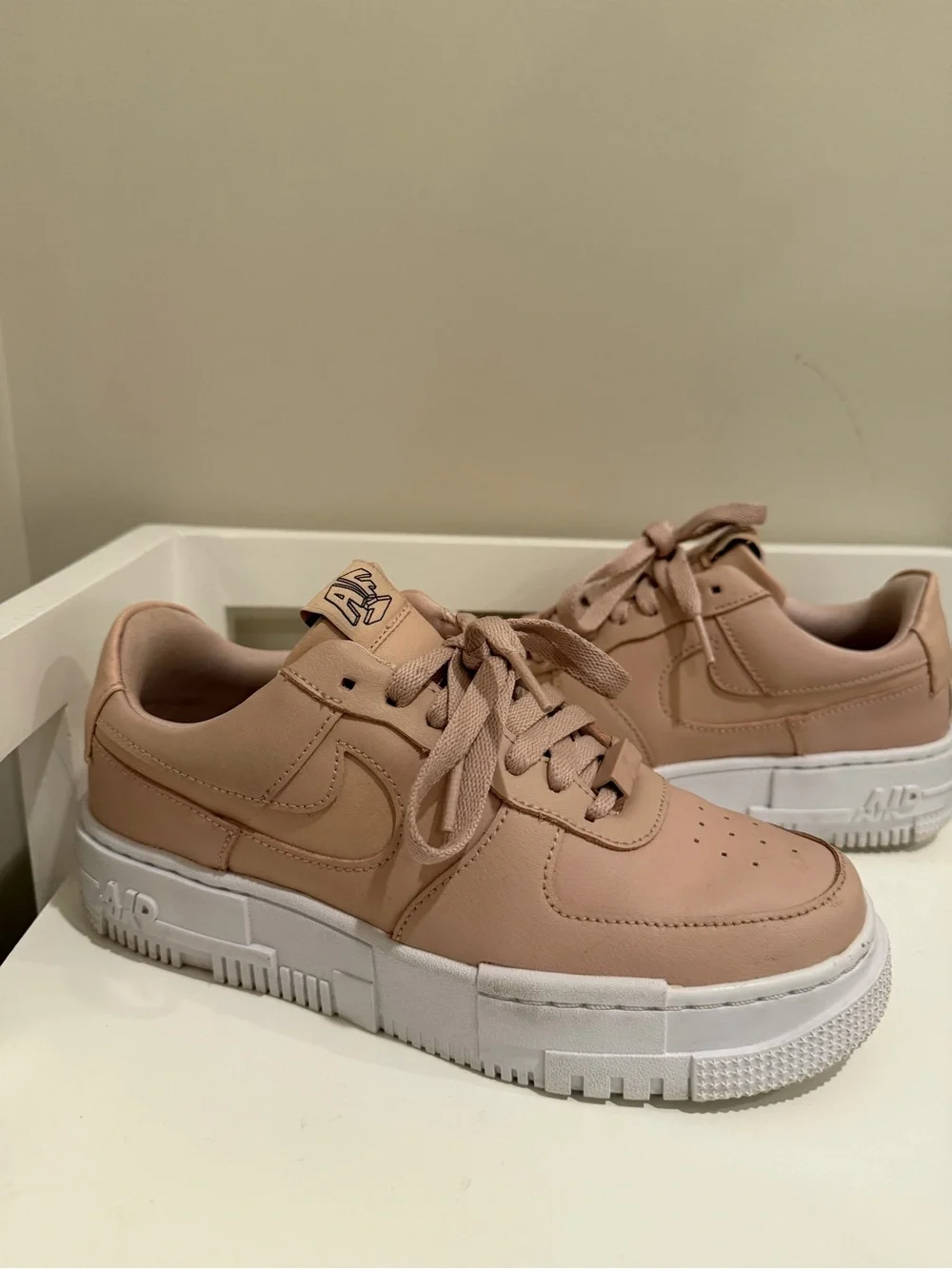 Nike Air Force 1 Pixel Particle Beige Platform Sneakers Women’s 6.5